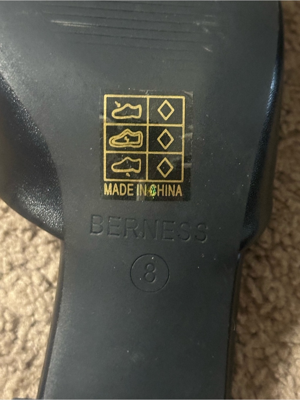 BERNESS Black Leather Slide Sandals with V Accent - Picture 4 of 5
